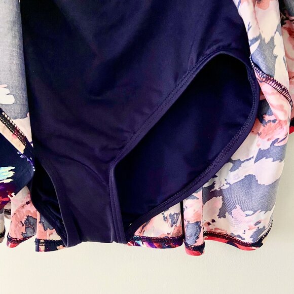 NWOT KATE SPADE Abstract Floral One-Piece Swimsuit with Skirt - Size S - Picture 5 of 6